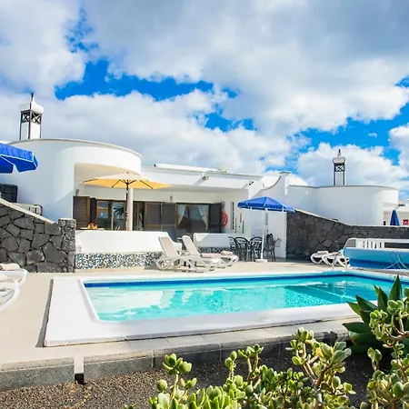 Holiday home Mimosa